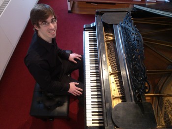 pianist Alexander Cap