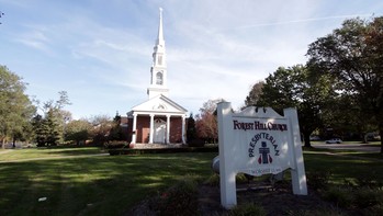 Iglesia Forest Hill en Akron, Ohio