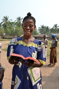Congo woman with Bible