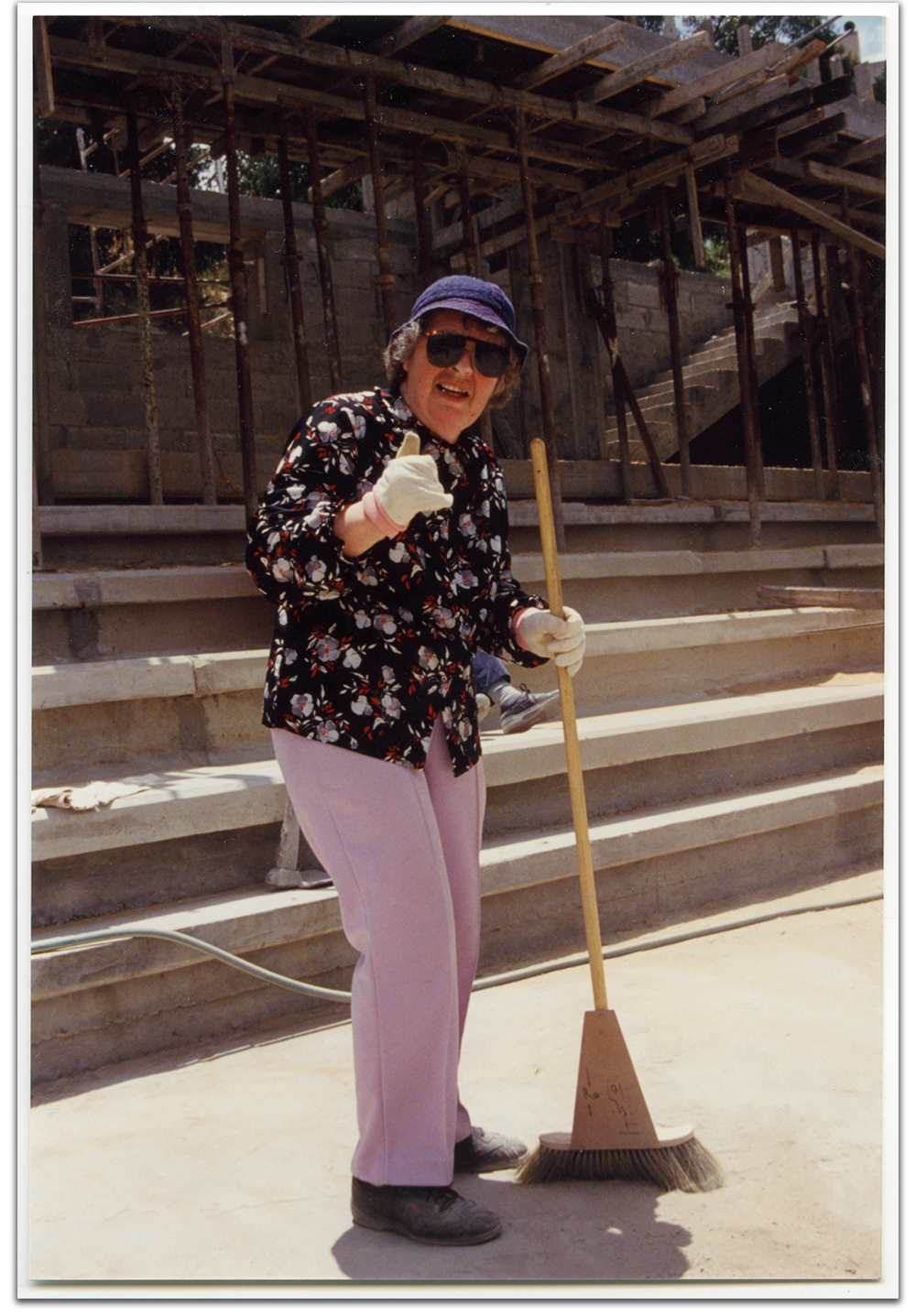 Margaret Purchase, May 1992. Friendship Service Project, I'billin, Israel [Pearl ID:116225].
